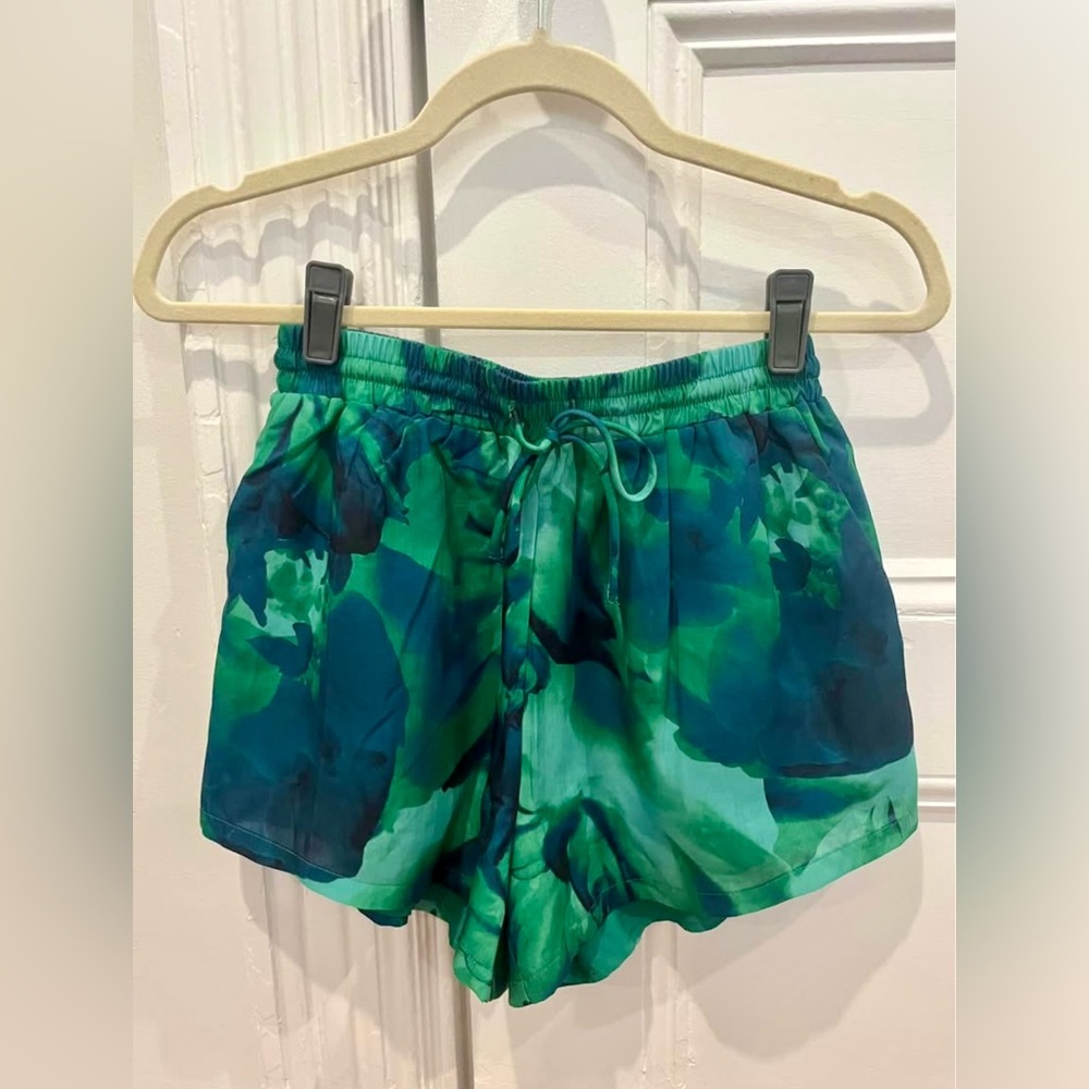Casual Green Women's Shorts